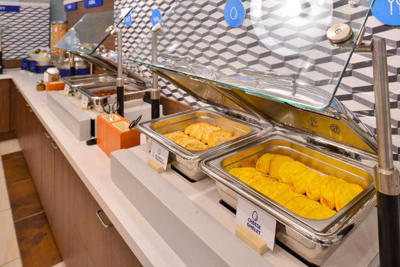 Holiday Inn Express Quantico - Stafford By Ihg Buitenkant foto